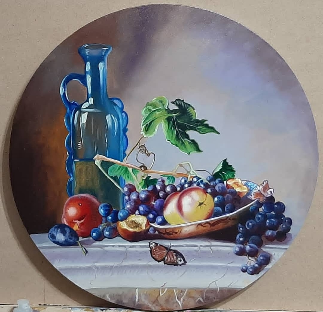 Our painting team consists of several professionals specializing in design, colored pencils, oil painting, calligraphy, and textures. The completed artworks are available for sale on this website, and if they are out of stock, they can be ordered in any size and color of your choice.